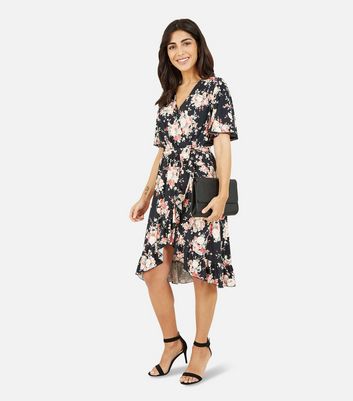 Mela Black Floral 1/2 Sleeve Midi Wrap 