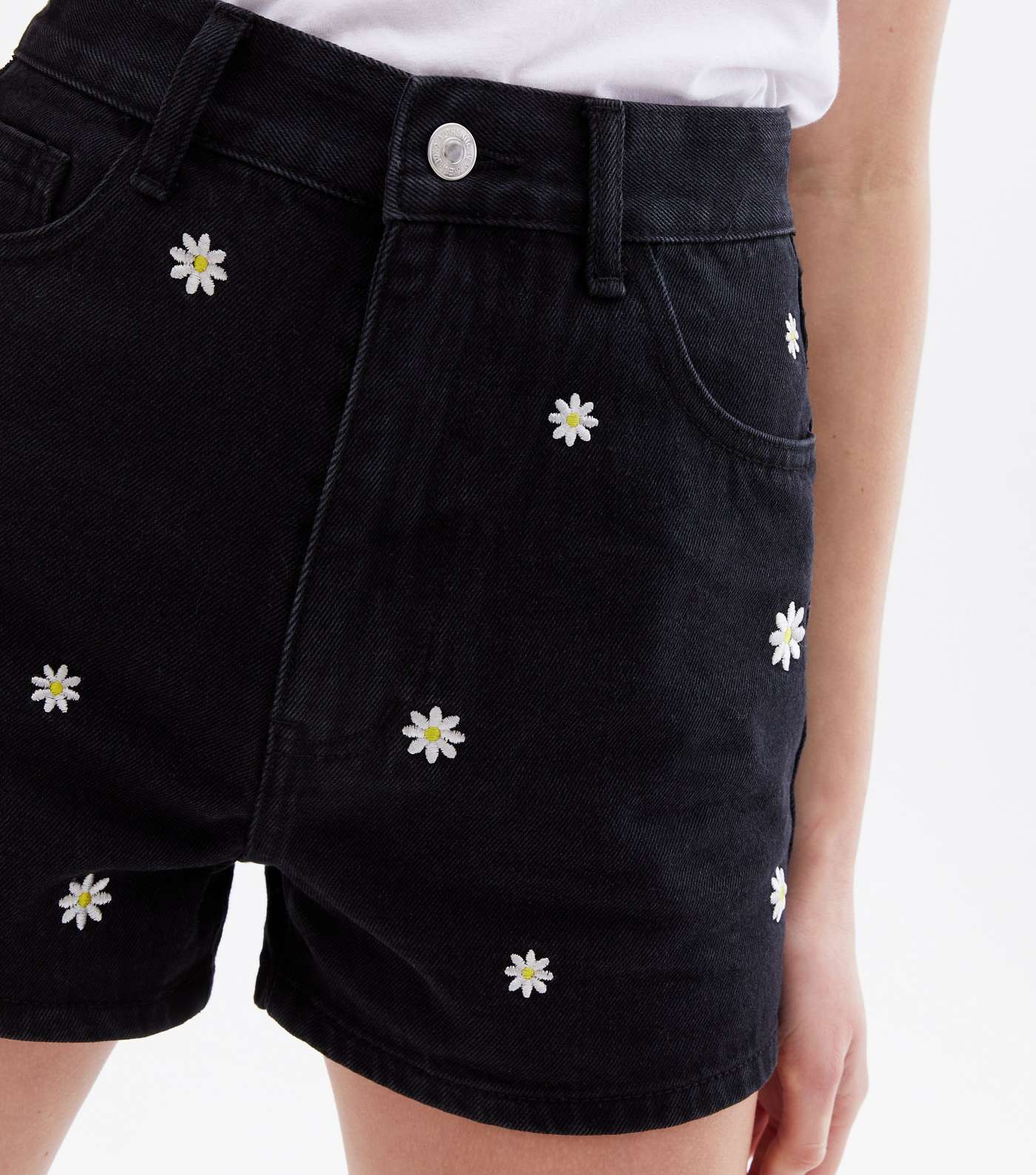 Black Daisy Embroidered Denim Shorts Image 3