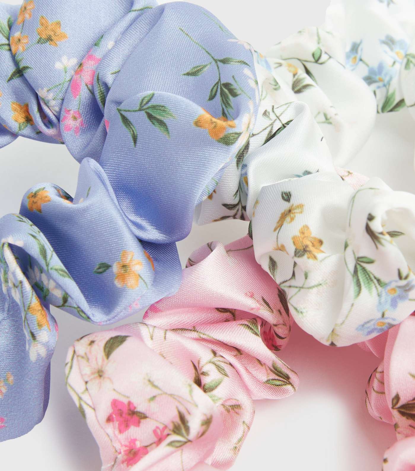 3 Pack Blue Pink and White Floral Satin Scrunchies Image 2