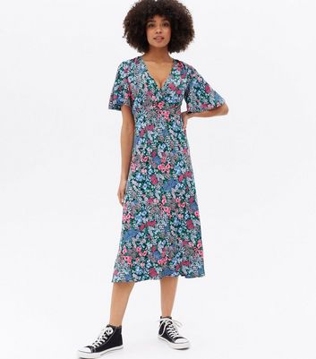 Floral flutter sleeve clearance dress