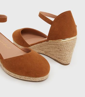 wide fit wedge heel shoes