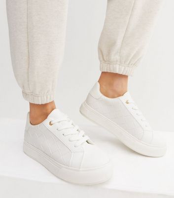 New look classic store trainer in white