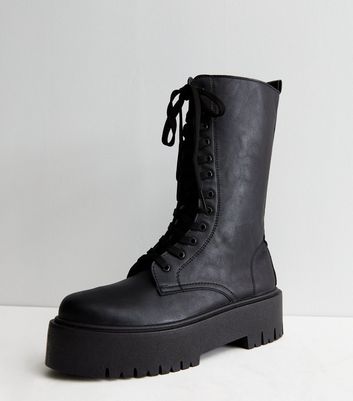 New look lace up chunky flat clearance boot in black