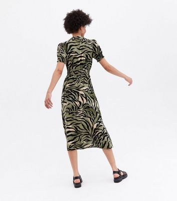 Green Tiger Print Shirred Midi Shirt 
