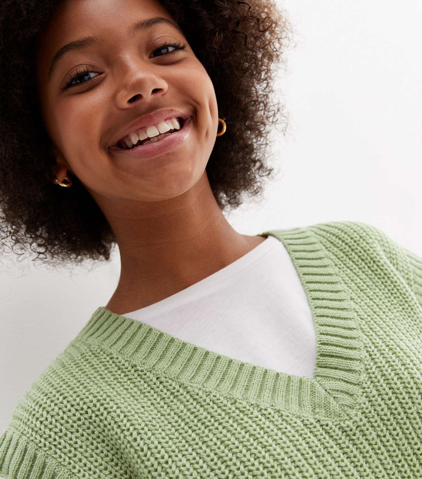 Girls Light Green Chunky Knit V Neck Vest Image 3