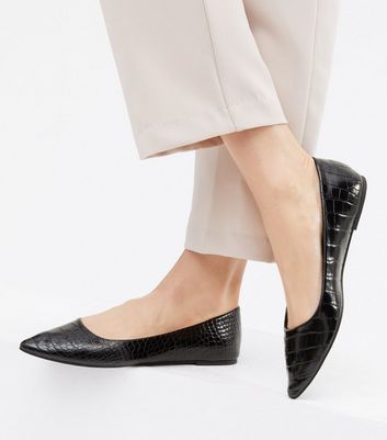 Crocs sales pointy flats