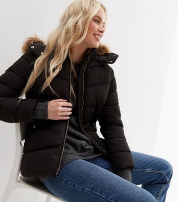 Women's puffer coats 2025 with fur hood