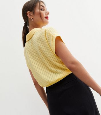 Click to view product details and reviews for Pale Yellow Check Twist Front Short Sleeve Shirt New Look.