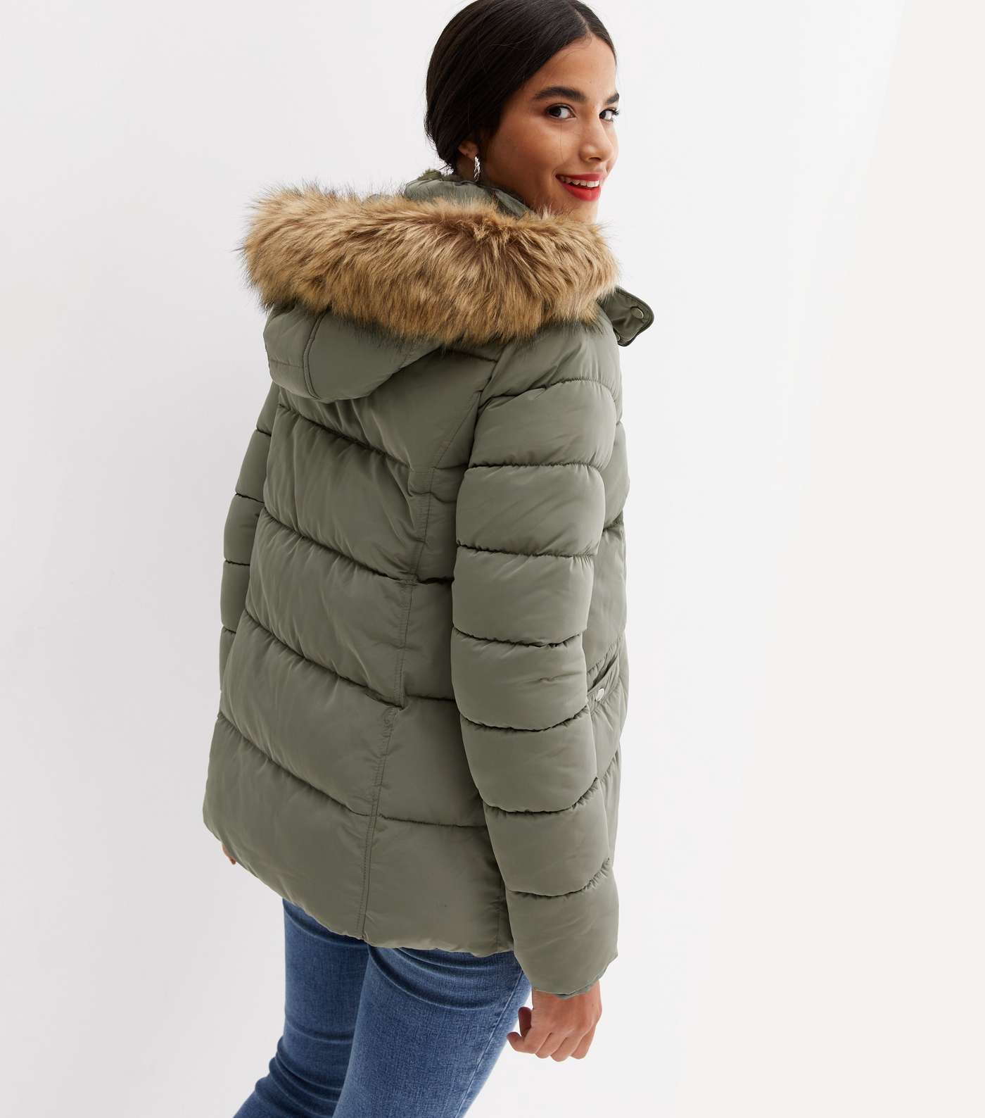 Maternity Olive Faux Fur Hooded Puffer Jacket Image 4