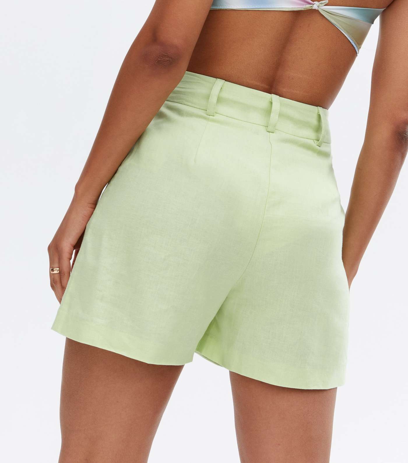 Light Green Linen Blend Tailored Shorts Image 4