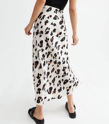 Leopard print midi on sale skirt river island