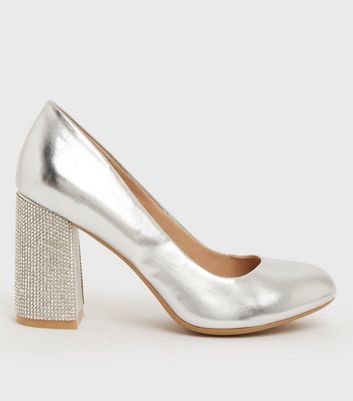 New Look Barely There Gem Straps Sandal - Silver | ModeSens | Heels, Womens  fashion shoes, Fashion shoes