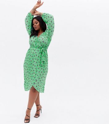 Click to view product details and reviews for Curves Green Ditsy Floral Plissé Belted Midi Wrap Dress New Look.