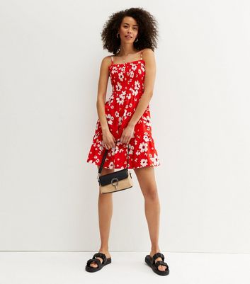 Tall Red Floral Shirred Crepe Mini Dress New Look