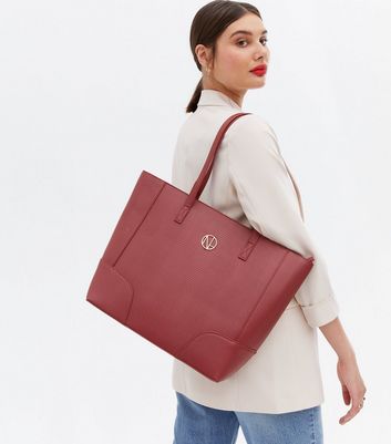 dark red purse