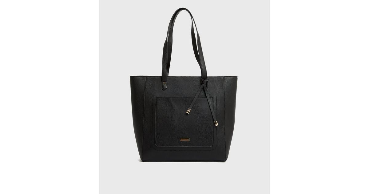 Black Leather-Look Tassel Pocket Front Tote Bag | New Look
