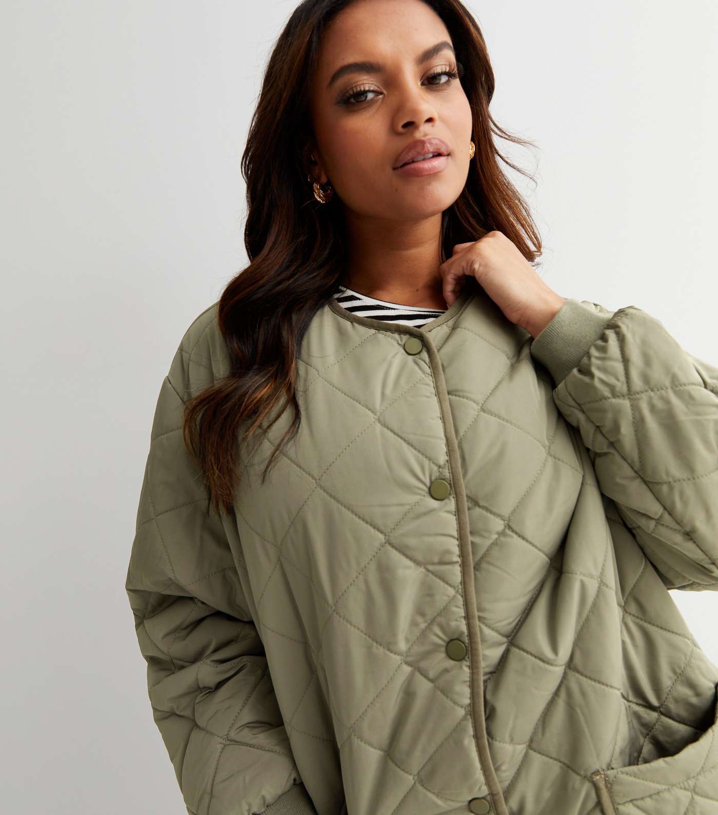 Curves Khaki Quilted Collarless Jacket Image 3