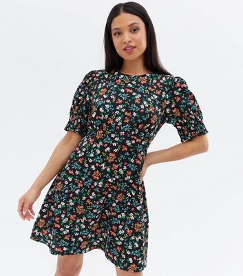 Petite Black Floral Crepe Tie Back Mini Dress | New Look