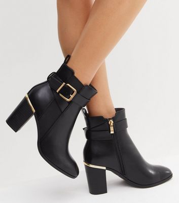 What is the difference between ankle boots and booties? - Who Wears Who?