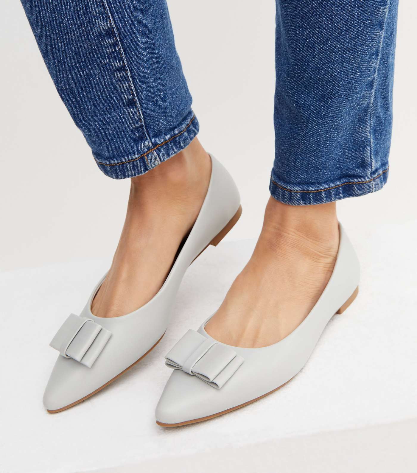 Grey Pointed Bow Ballet Pumps Image 2