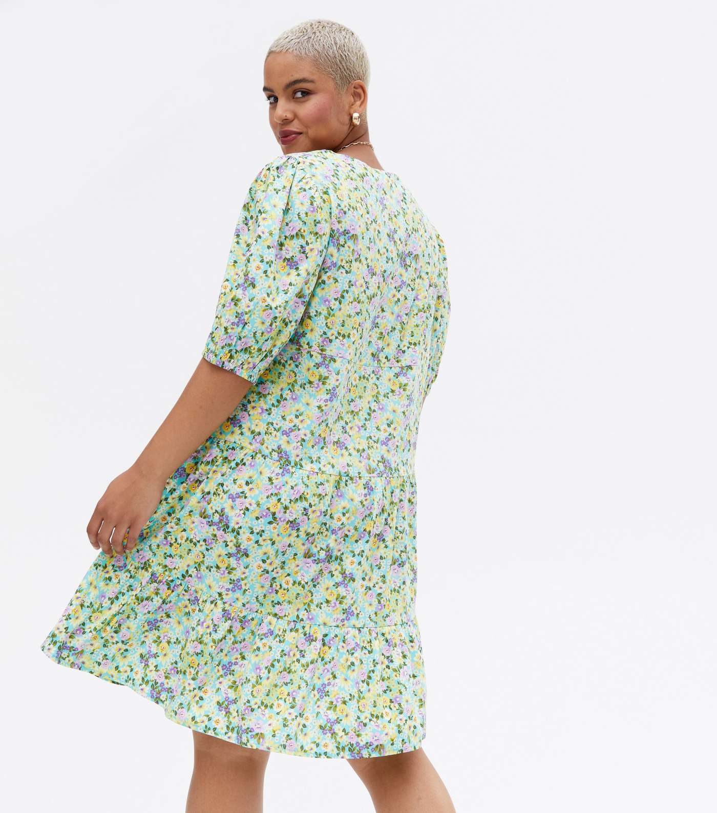 Curves Green Ditsy Floral Sweetheart Mini Smock Dress Image 4