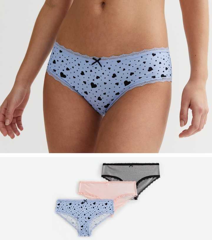 https://media2.newlookassets.com/i/newlook/830750449/womens/clothing/lingerie/3-pack-blue-pink-and-grey-heart-lace-trim-short-briefs.jpg?strip=true&qlt=50&w=720