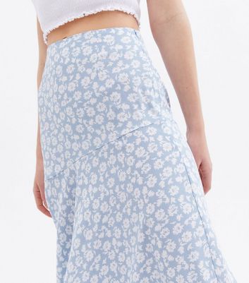 Light floral hotsell midi skirt