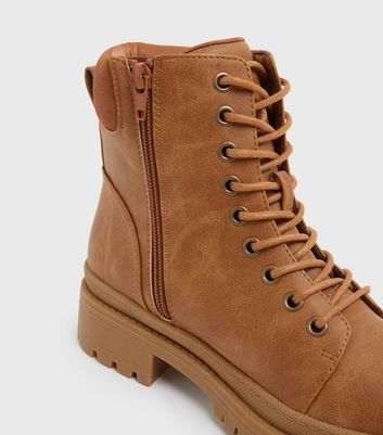 Tan sale girls boots