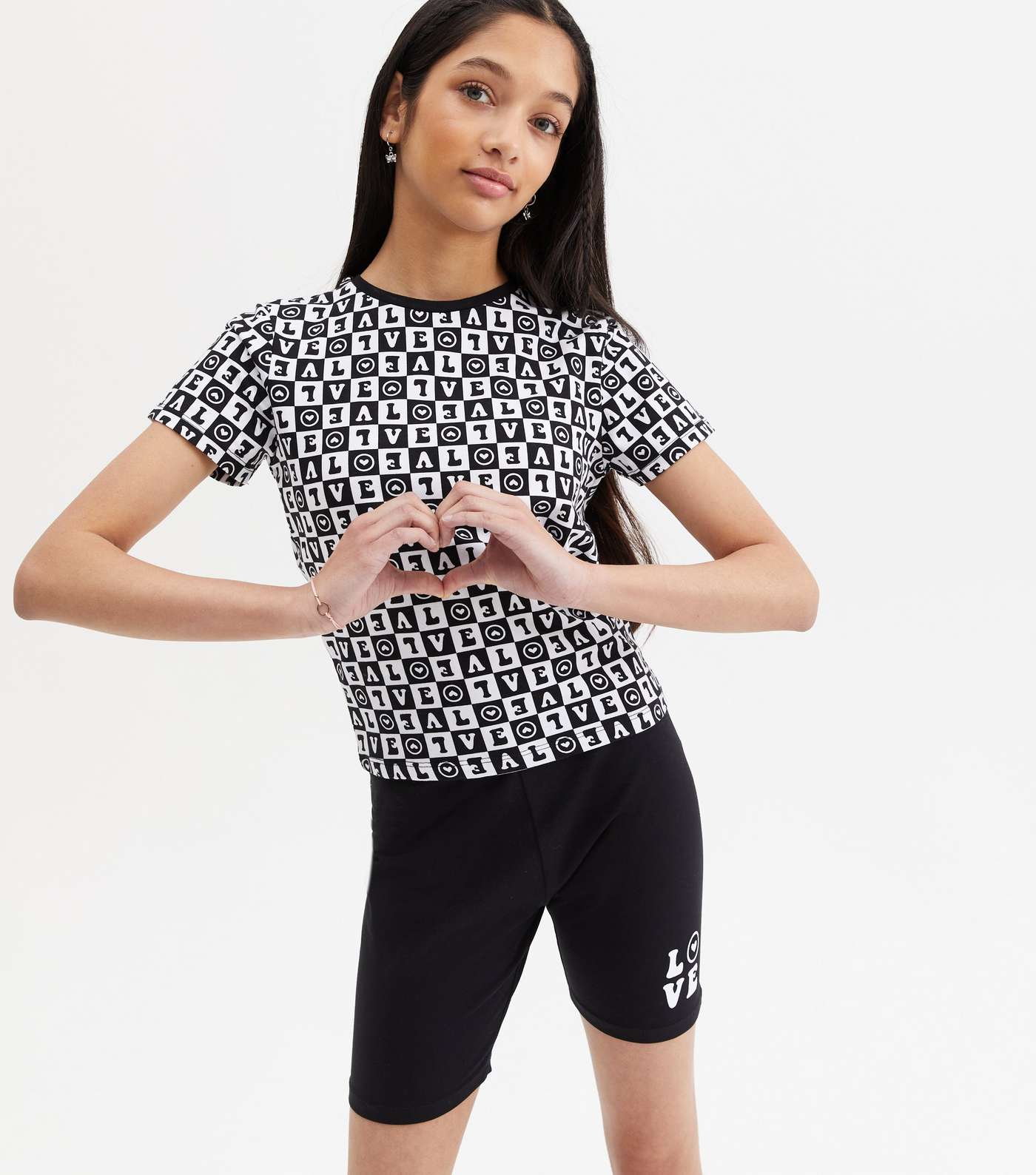 Girls Black T-Shirt and Cycling Shorts Love Logo Set Image 2