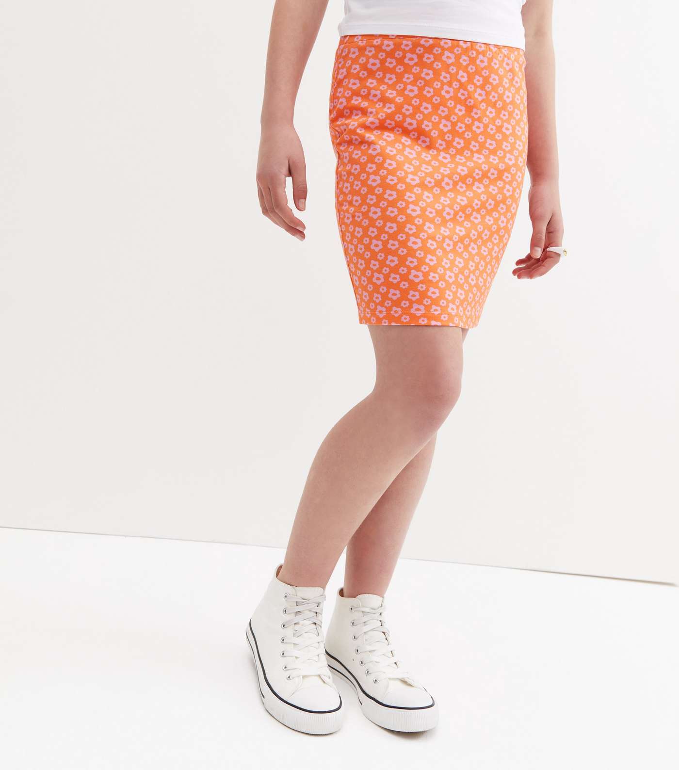 Girls Orange Floral Logo T-Shirt and Skirt Set Image 4