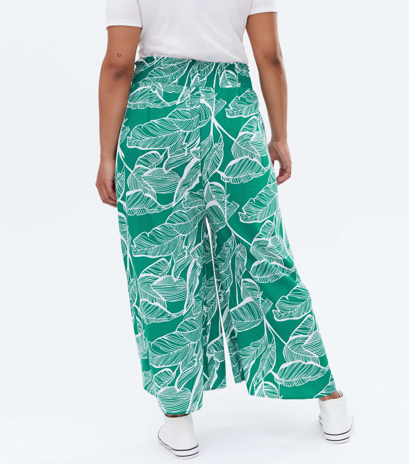 Blue Vanilla Curves Green Tropical Shirred Crop Trousers Image 4