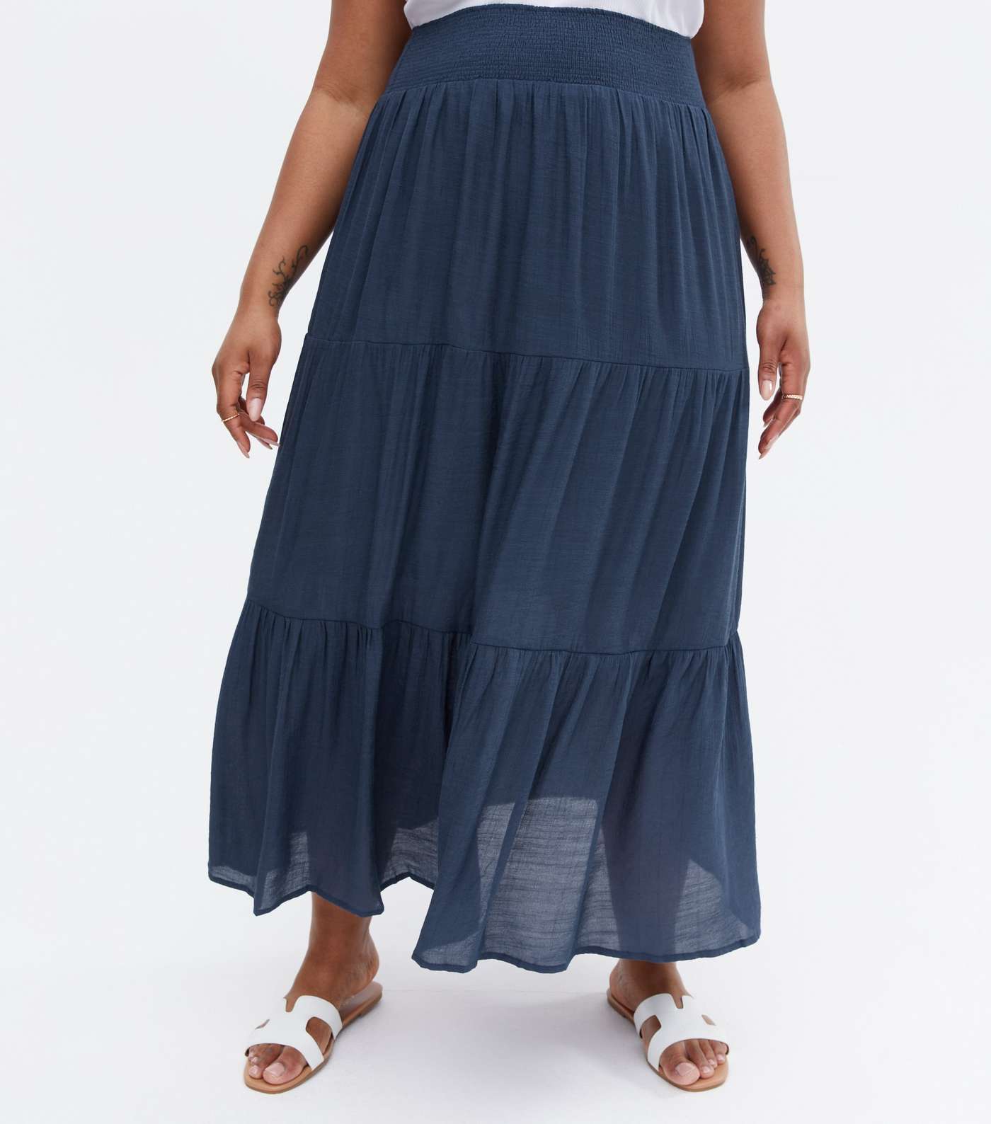 Blue Vanilla Curves Navy Linen-Look Tiered Maxi Skirt Image 3