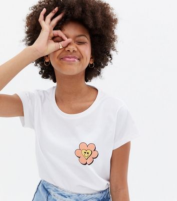 White Retro Flower Short Sleeve T-Shirt 