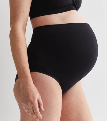 https://media2.newlookassets.com/i/newlook/832454001M2/womens/clothing/lingerie/maternity-black-over-bump-briefs.jpg