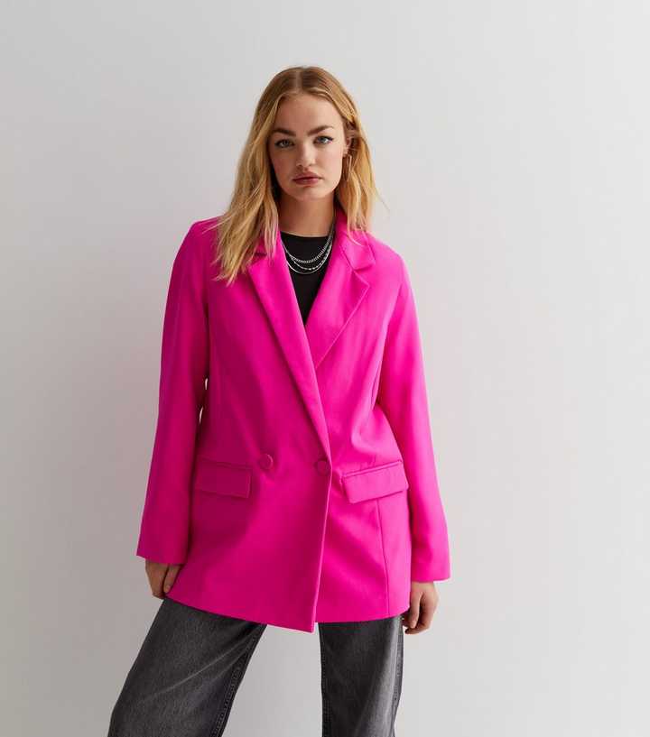 https://media2.newlookassets.com/i/newlook/832822676/womens/clothing/coats-jackets/bright-pink-button-oversized-blazer.jpg?strip=true&qlt=50&w=720