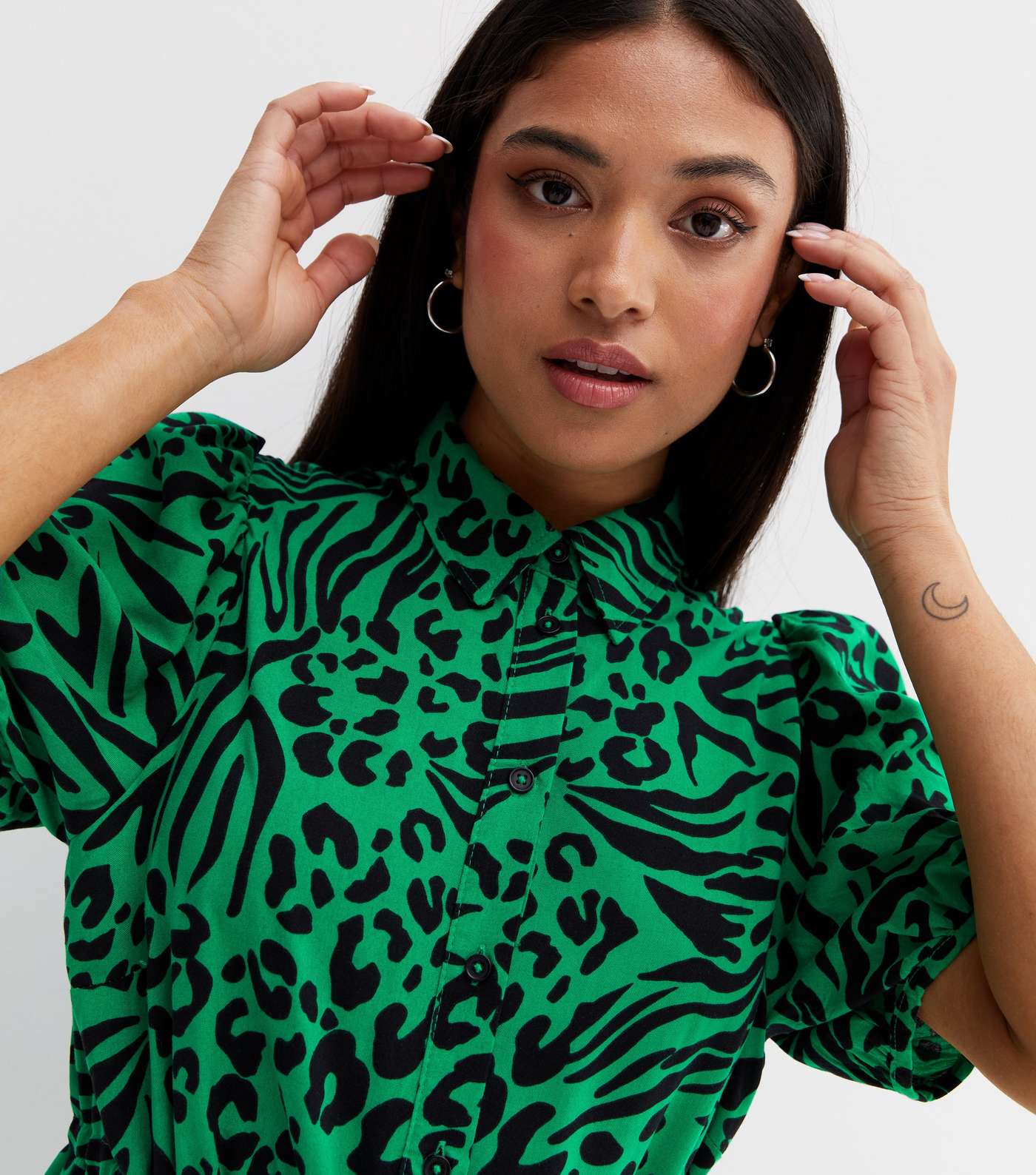 Petite Green Animal Print Puff Sleeve Midi Shirt Dress Image 3