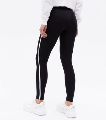 Black leggings with white stripe down the hotsell side outfit