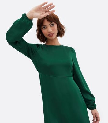 green midi long sleeve dress