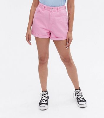 Damen Bekleidung Petite Pink Denim Mom Shorts