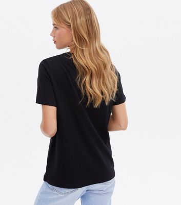 Click to view product details and reviews for Black 3 Bee Short Sleeve T Shirt New Look.