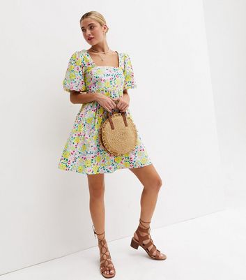 Green Floral Poplin Square Neck Puff 