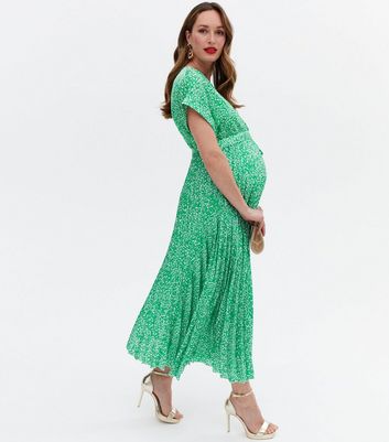 Maternity Green Animal Print Satin Pleated Midi Wrap Dress New Look