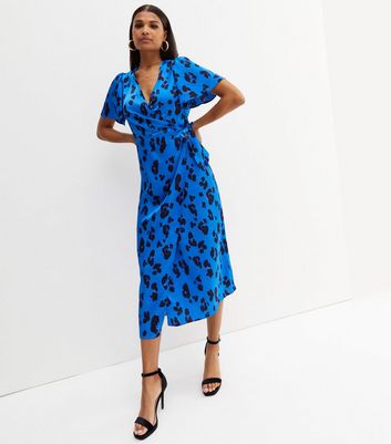 Damen Bekleidung Blue Leopard Print Satin Midi Wrap Dress