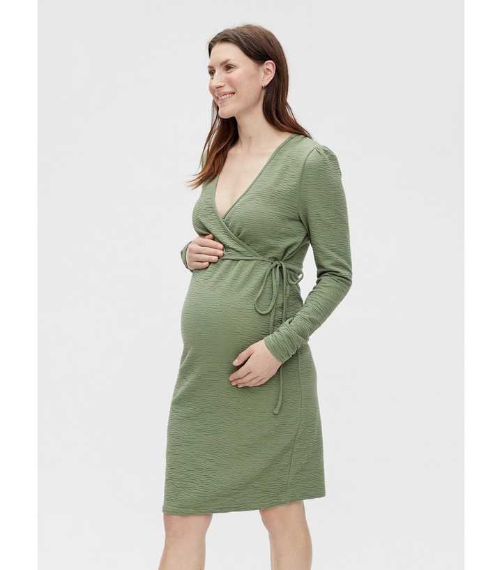 Mamalicious Maternity knitted dress with v neck and side detail in