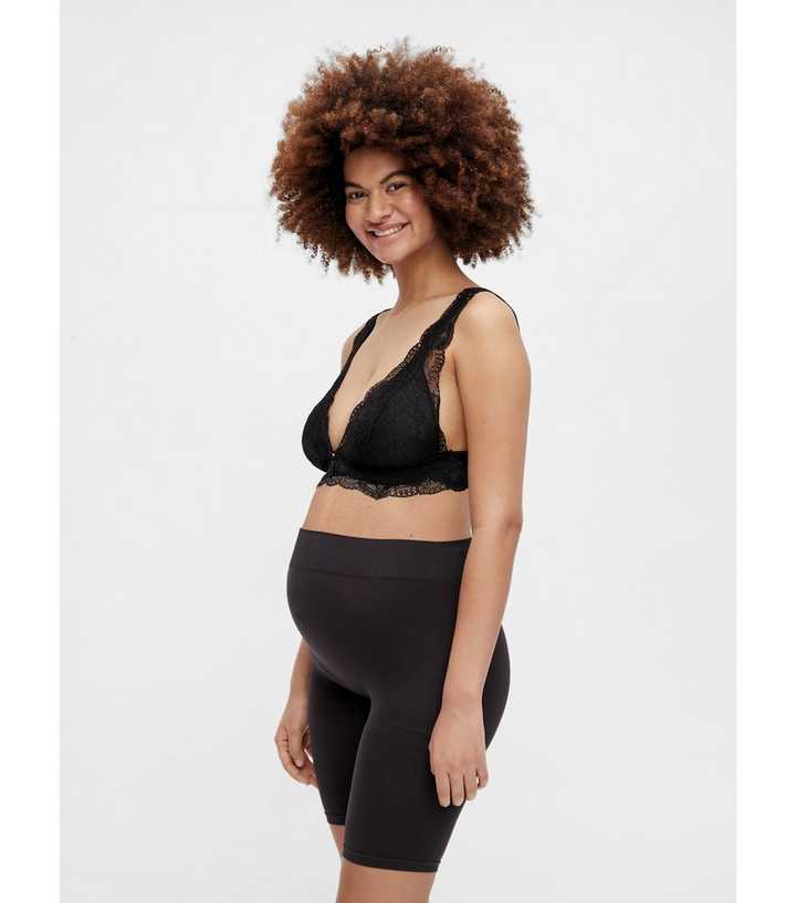 https://media2.newlookassets.com/i/newlook/836475879M1/womens/clothing/lingerie/mamalicious-maternity-2-pack-pink-and-black-lace-nursing-bras.jpg?strip=true&qlt=50&w=720