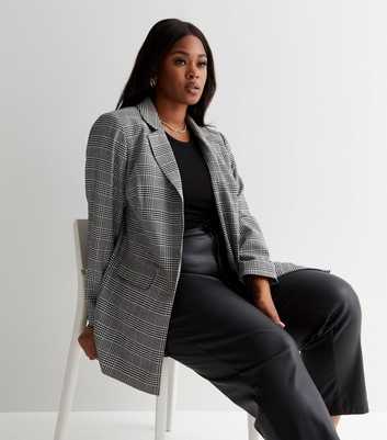 Curves Black Check Relaxed Fit Blazer