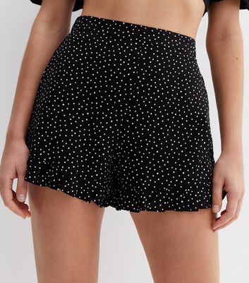 Black Spot Ruffle Shorts | New Look
