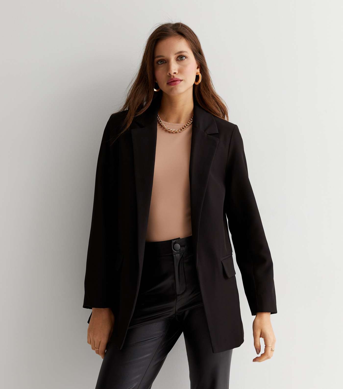 Black Long Sleeve Relaxed Fit Blazer Image 2