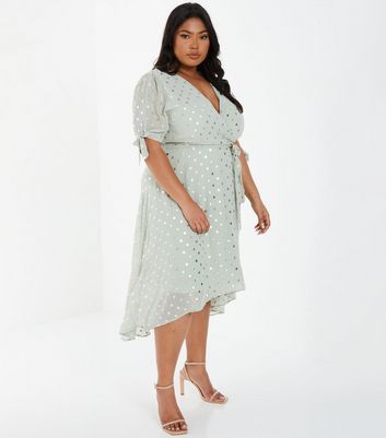 QUIZ Curves Light Green Metallic Spot 