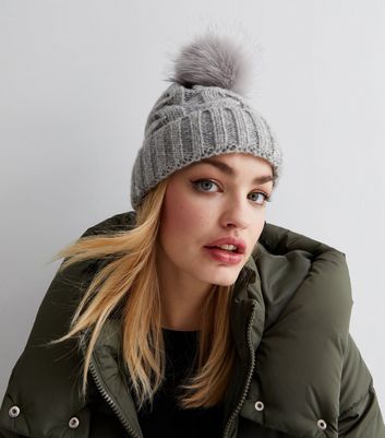 Grey bobble beanie hat deals